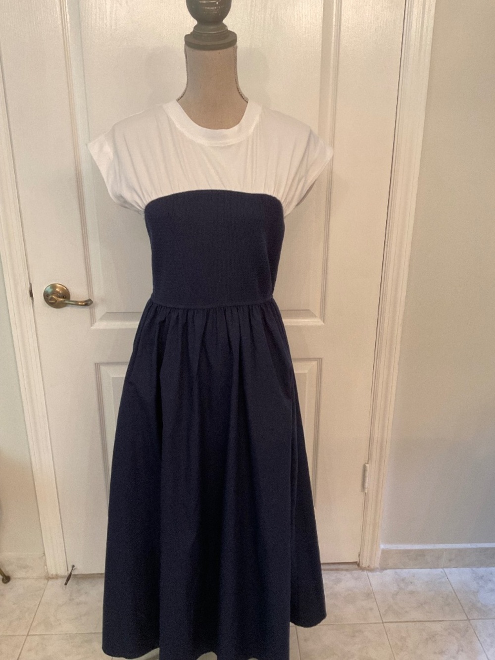 August Sky White Top w/Navy MAXI Dress BOHO Size L *NEW*